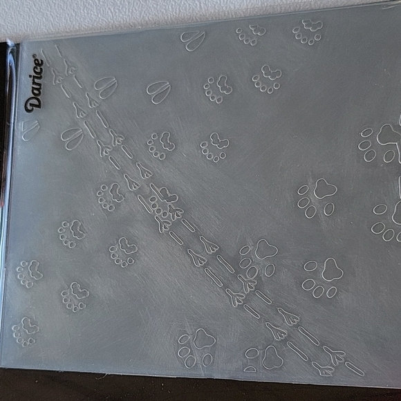 Darice Embossing Folder Essentials 3 x 5 - Picture 2 of 2